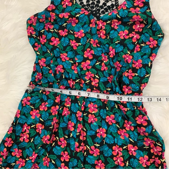 L’Amour Tank Back Lace Floral Romper - Picture 13 of 15